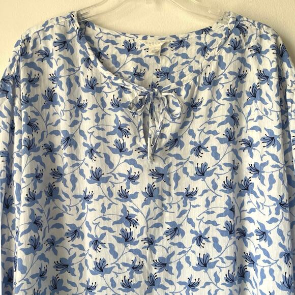 Caslon Floral Split Neck Blouse Womens Size 2X Drop Tail Hem Work Feminine Boho - Picture 2 of 13